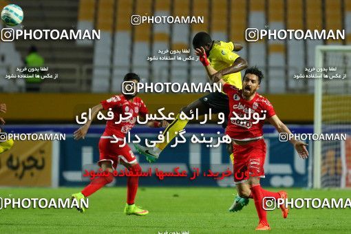 821040, Isfahan, [*parameter:4*], لیگ برتر فوتبال ایران، Persian Gulf Cup، Week 29، Second Leg، Sepahan 2 v 0 Tractor Sazi on 2017/04/29 at Naghsh-e Jahan Stadium