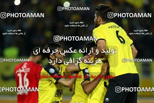 820927, Isfahan, [*parameter:4*], لیگ برتر فوتبال ایران، Persian Gulf Cup، Week 29، Second Leg، Sepahan 2 v 0 Tractor Sazi on 2017/04/29 at Naghsh-e Jahan Stadium