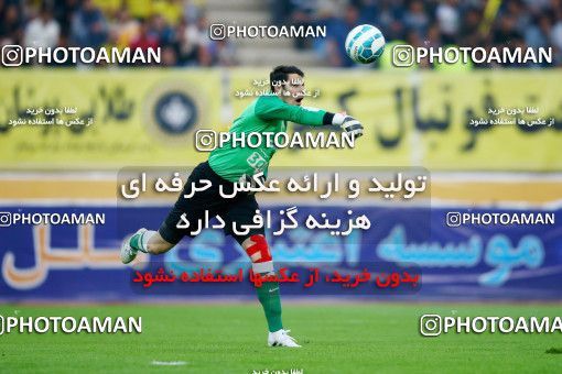 795325, Isfahan, [*parameter:4*], لیگ برتر فوتبال ایران، Persian Gulf Cup، Week 29، Second Leg، Sepahan 2 v 0 Tractor Sazi on 2017/04/29 at Naghsh-e Jahan Stadium