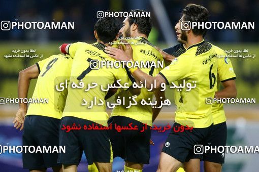 795275, Isfahan, [*parameter:4*], لیگ برتر فوتبال ایران، Persian Gulf Cup، Week 29، Second Leg، Sepahan 2 v 0 Tractor Sazi on 2017/04/29 at Naghsh-e Jahan Stadium