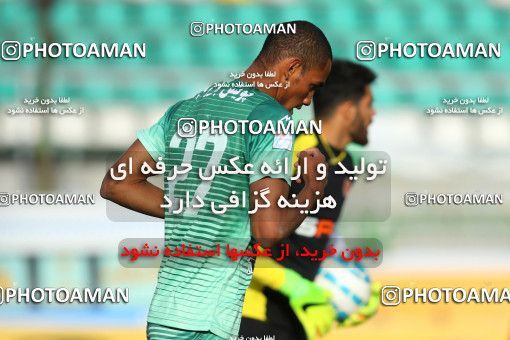 820639, Isfahan,Fooladshahr, [*parameter:4*], لیگ برتر فوتبال ایران، Persian Gulf Cup، Week 30، Second Leg، Zob Ahan Esfahan 2 v 0 Padideh Mashhad on 2017/05/04 at Foolad Shahr Stadium