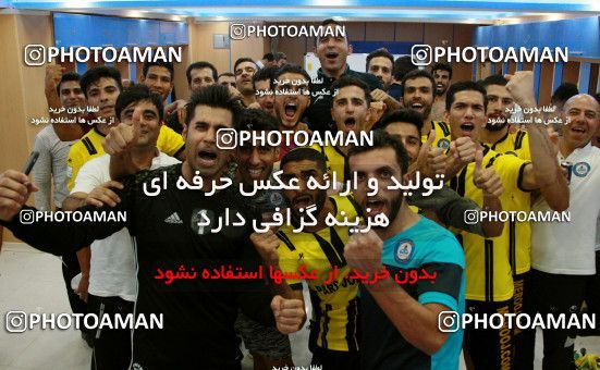 796382, Jam, [*parameter:4*], لیگ برتر فوتبال ایران، Persian Gulf Cup، Week 2، First Leg، Pars Jonoubi Jam 3 v 2 Paykan on 2017/08/04 at Takhti Stadium