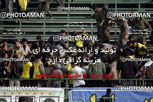 799023, Isfahan,Fooladshahr, Iran, لیگ برتر فوتبال ایران، Persian Gulf Cup، Week 17، First Leg، Sepahan 2 v 1 Persepolis on 2007/12/31 at Foolad Shahr Stadium