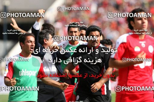 799609, Tehran, [*parameter:4*], لیگ برتر فوتبال ایران، Persian Gulf Cup، Week 34، Second Leg، Persepolis 2 v 1 Sepahan on 2008/05/17 at Azadi Stadium
