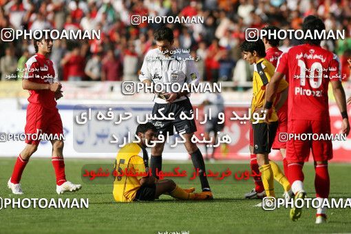 799664, Tehran, [*parameter:4*], لیگ برتر فوتبال ایران، Persian Gulf Cup، Week 34، Second Leg، Persepolis 2 v 1 Sepahan on 2008/05/17 at Azadi Stadium
