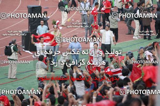 799677, Tehran, [*parameter:4*], لیگ برتر فوتبال ایران، Persian Gulf Cup، Week 34، Second Leg، Persepolis 2 v 1 Sepahan on 2008/05/17 at Azadi Stadium