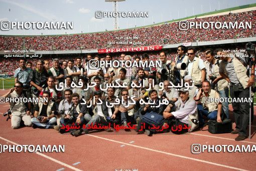 799605, Tehran, [*parameter:4*], لیگ برتر فوتبال ایران، Persian Gulf Cup، Week 34، Second Leg، Persepolis 2 v 1 Sepahan on 2008/05/17 at Azadi Stadium