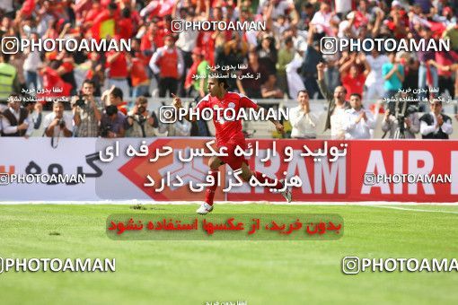 799248, Tehran, [*parameter:4*], لیگ برتر فوتبال ایران، Persian Gulf Cup، Week 34، Second Leg، Persepolis 2 v 1 Sepahan on 2008/05/17 at Azadi Stadium