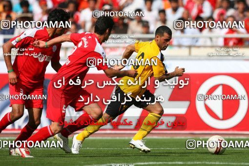 799172, Tehran, [*parameter:4*], لیگ برتر فوتبال ایران، Persian Gulf Cup، Week 34، Second Leg، Persepolis 2 v 1 Sepahan on 2008/05/17 at Azadi Stadium