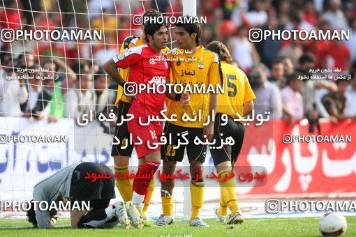 799251, Tehran, [*parameter:4*], لیگ برتر فوتبال ایران، Persian Gulf Cup، Week 34، Second Leg، Persepolis 2 v 1 Sepahan on 2008/05/17 at Azadi Stadium