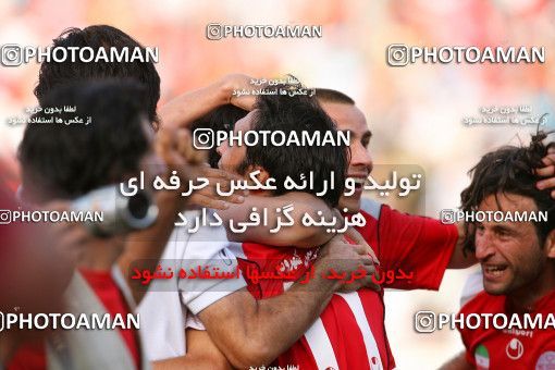 799152, Tehran, [*parameter:4*], لیگ برتر فوتبال ایران، Persian Gulf Cup، Week 34، Second Leg، Persepolis 2 v 1 Sepahan on 2008/05/17 at Azadi Stadium