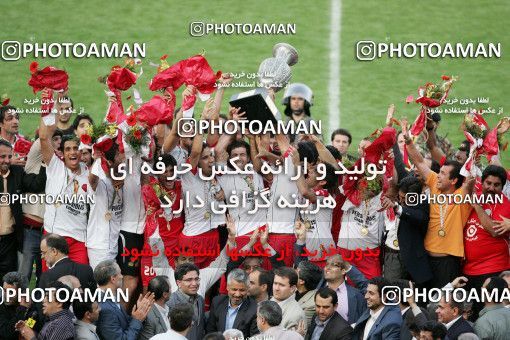 799952, لیگ برتر فوتبال ایران، Persian Gulf Cup، Week 34، Second Leg، 2008/05/17، Tehran، Azadi Stadium، Persepolis 2 - ۱ Sepahan