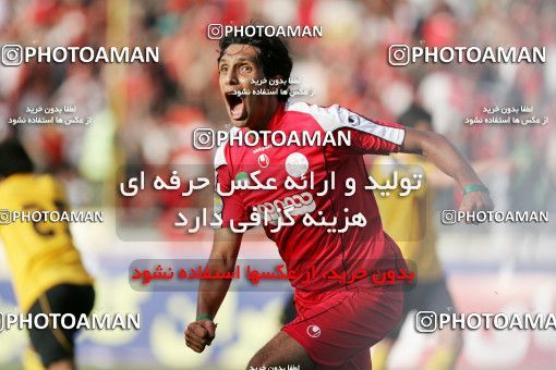 800085, Tehran, [*parameter:4*], لیگ برتر فوتبال ایران، Persian Gulf Cup، Week 34، Second Leg، Persepolis 2 v 1 Sepahan on 2008/05/17 at Azadi Stadium