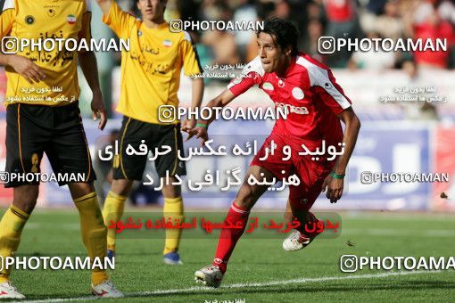 799876, Tehran, [*parameter:4*], لیگ برتر فوتبال ایران، Persian Gulf Cup، Week 34، Second Leg، Persepolis 2 v 1 Sepahan on 2008/05/17 at Azadi Stadium