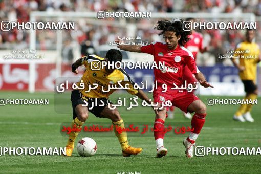 799429, Tehran, [*parameter:4*], لیگ برتر فوتبال ایران، Persian Gulf Cup، Week 34، Second Leg، Persepolis 2 v 1 Sepahan on 2008/05/17 at Azadi Stadium