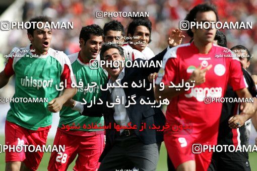 799437, Tehran, [*parameter:4*], لیگ برتر فوتبال ایران، Persian Gulf Cup، Week 34، Second Leg، Persepolis 2 v 1 Sepahan on 2008/05/17 at Azadi Stadium