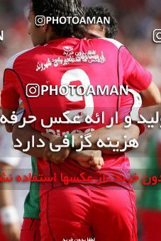 799490, Tehran, [*parameter:4*], لیگ برتر فوتبال ایران، Persian Gulf Cup، Week 34، Second Leg، Persepolis 2 v 1 Sepahan on 2008/05/17 at Azadi Stadium