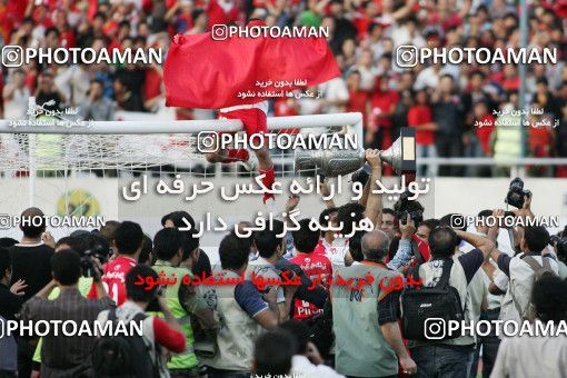 799537, Tehran, [*parameter:4*], لیگ برتر فوتبال ایران، Persian Gulf Cup، Week 34، Second Leg، Persepolis 2 v 1 Sepahan on 2008/05/17 at Azadi Stadium