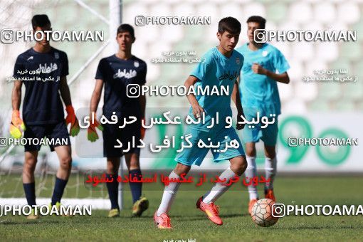 819507, Tehran, , Iran U-14 National Football Team Training Session on 2017/09/02 at Iran National Football Center