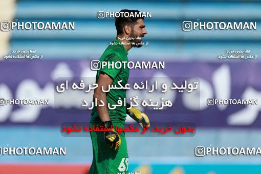 848091, Tehran, , جام حذفی فوتبال ایران, 1/16 stage, Khorramshahr Cup, Rah Ahan 1 v 2 Khooneh be Khooneh on 2017/09/09 at Ekbatan Stadium
