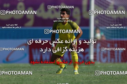 848526, Tehran, , جام حذفی فوتبال ایران, 1/16 stage, Khorramshahr Cup, Rah Ahan 1 v 2 Khooneh be Khooneh on 2017/09/09 at Ekbatan Stadium