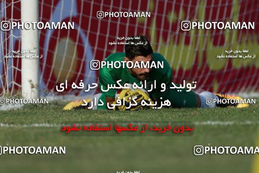848685, Tehran, , جام حذفی فوتبال ایران, 1/16 stage, Khorramshahr Cup, Rah Ahan 1 v 2 Khooneh be Khooneh on 2017/09/09 at Ekbatan Stadium