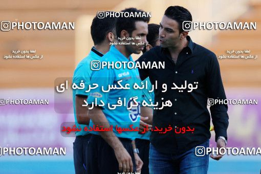 848661, Tehran, , جام حذفی فوتبال ایران, 1/16 stage, Khorramshahr Cup, Rah Ahan 1 v 2 Khooneh be Khooneh on 2017/09/09 at Ekbatan Stadium