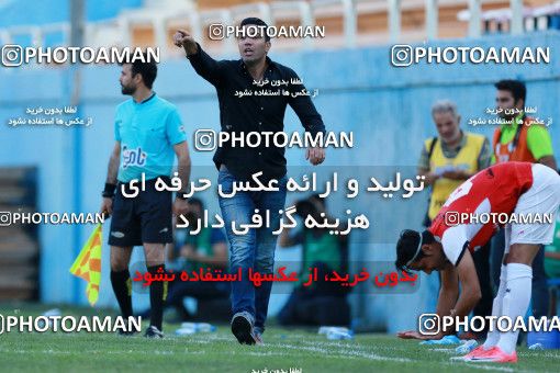 848215, Tehran, , جام حذفی فوتبال ایران, 1/16 stage, Khorramshahr Cup, Rah Ahan 1 v 2 Khooneh be Khooneh on 2017/09/09 at Ekbatan Stadium