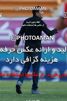 848569, Tehran, , جام حذفی فوتبال ایران, 1/16 stage, Khorramshahr Cup, Rah Ahan 1 v 2 Khooneh be Khooneh on 2017/09/09 at Ekbatan Stadium