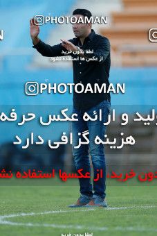 848298, Tehran, , جام حذفی فوتبال ایران, 1/16 stage, Khorramshahr Cup, Rah Ahan 1 v 2 Khooneh be Khooneh on 2017/09/09 at Ekbatan Stadium