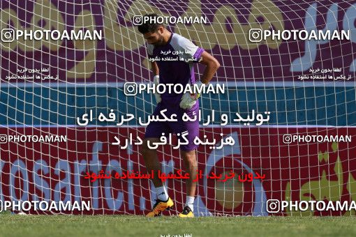 848239, Tehran, , جام حذفی فوتبال ایران, 1.16 round, Khorramshahr Cup, Rah Ahan 1 v 2 Khooneh be Khooneh on 2017/09/09 at Ekbatan Stadium