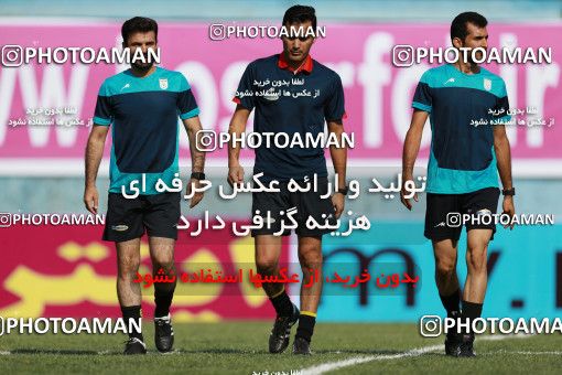 848528, Tehran, , جام حذفی فوتبال ایران, 1/16 stage, Khorramshahr Cup, Rah Ahan 1 v 2 Khooneh be Khooneh on 2017/09/09 at Ekbatan Stadium