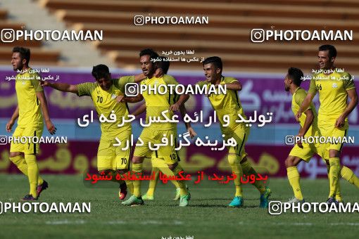 819974, Tehran, , جام حذفی فوتبال ایران, 1/16 stage, Khorramshahr Cup, Rah Ahan 1 v 2 Khooneh be Khooneh on 2017/09/09 at Ekbatan Stadium