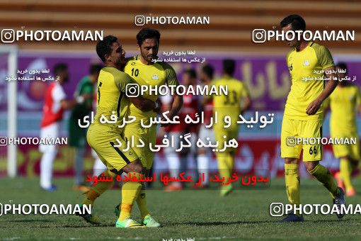 820356, Tehran, , جام حذفی فوتبال ایران, 1/16 stage, Khorramshahr Cup, Rah Ahan 1 v 2 Khooneh be Khooneh on 2017/09/09 at Ekbatan Stadium