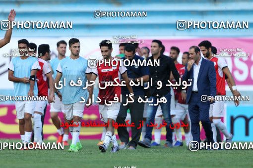 819929, Tehran, , جام حذفی فوتبال ایران, 1/16 stage, Khorramshahr Cup, Rah Ahan 1 v 2 Khooneh be Khooneh on 2017/09/09 at Ekbatan Stadium