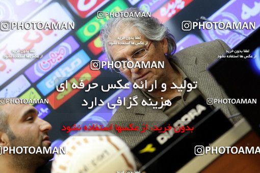 836953, Tehran, [*parameter:4*], لیگ برتر فوتبال ایران، Persian Gulf Cup، Week 10، First Leg، Persepolis 1 v 0 Aluminium Hormozgan on 2012/09/27 at Azadi Stadium
