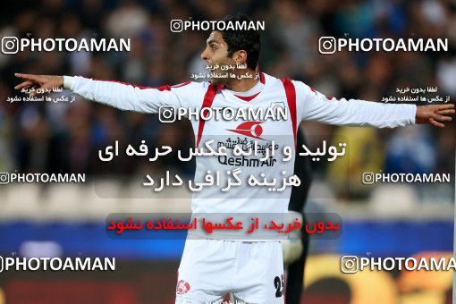 838264, Tehran, [*parameter:4*], لیگ برتر فوتبال ایران، Persian Gulf Cup، Week 25، Second Leg، Esteghlal 1 v 0 Rah Ahan on 2013/02/08 at Azadi Stadium