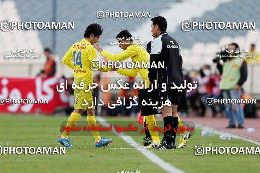 838610, Tehran, [*parameter:4*], لیگ برتر فوتبال ایران، Persian Gulf Cup، Week 25، Second Leg، Naft Tehran 1 v 1 Persepolis on 2013/02/09 at Azadi Stadium
