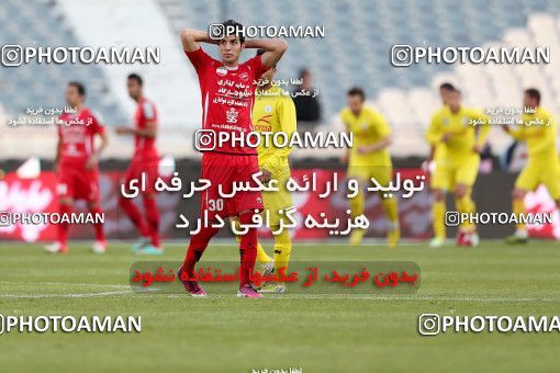 838674, Tehran, [*parameter:4*], لیگ برتر فوتبال ایران، Persian Gulf Cup، Week 25، Second Leg، Naft Tehran 1 v 1 Persepolis on 2013/02/09 at Azadi Stadium