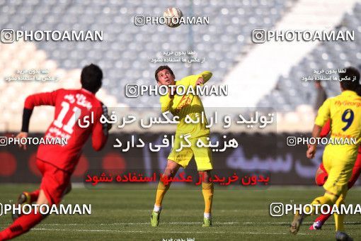838988, Tehran, [*parameter:4*], لیگ برتر فوتبال ایران، Persian Gulf Cup، Week 25، Second Leg، Naft Tehran 1 v 1 Persepolis on 2013/02/09 at Azadi Stadium