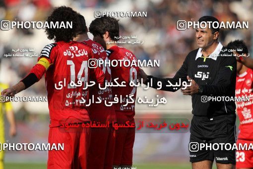 838950, Tehran, [*parameter:4*], لیگ برتر فوتبال ایران، Persian Gulf Cup، Week 25، Second Leg، Naft Tehran 1 v 1 Persepolis on 2013/02/09 at Azadi Stadium