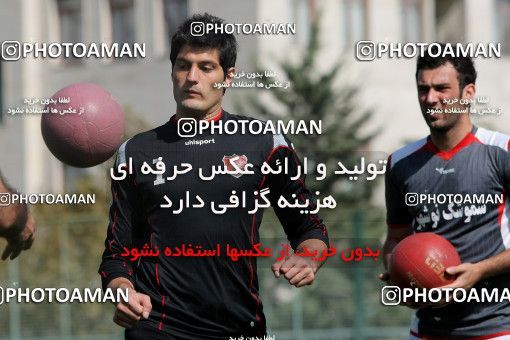 841857, جلسه تمرینی تیم فوتبال پرسپولیس, 1391/07/16, , تهران, ورزشگاه شهید درفشی فر