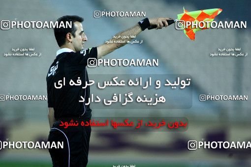 842099, Tehran, [*parameter:4*], لیگ برتر فوتبال ایران، Persian Gulf Cup، Week 13، First Leg، Esteghlal 2 v 1 Naft Tehran on 2012/10/25 at Azadi Stadium