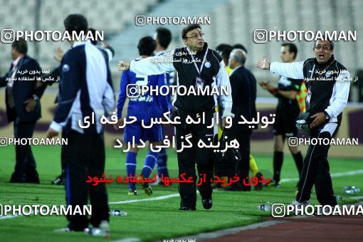 842103, Tehran, [*parameter:4*], لیگ برتر فوتبال ایران، Persian Gulf Cup، Week 13، First Leg، Esteghlal 2 v 1 Naft Tehran on 2012/10/25 at Azadi Stadium