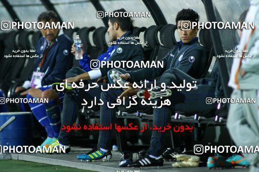 842117, Tehran, [*parameter:4*], لیگ برتر فوتبال ایران، Persian Gulf Cup، Week 13، First Leg، Esteghlal 2 v 1 Naft Tehran on 2012/10/25 at Azadi Stadium