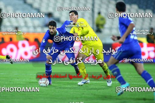 842122, Tehran, [*parameter:4*], لیگ برتر فوتبال ایران، Persian Gulf Cup، Week 13، First Leg، Esteghlal 2 v 1 Naft Tehran on 2012/10/25 at Azadi Stadium
