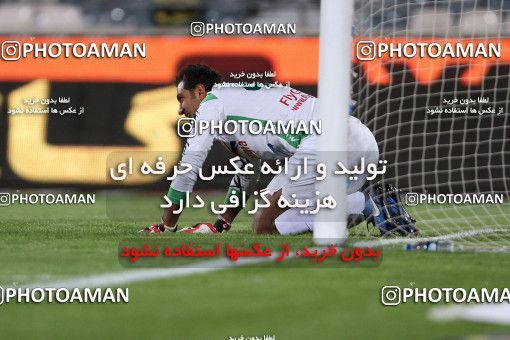 842405, Tehran, [*parameter:4*], Iran Pro League، Persian Gulf Cup، 2012-13 season، First Leg، Week 13، Esteghlal v Naft Tehran on 2012/10/25 at Azadi Stadium  / ([*parameter:140*] - [*parameter:139*]) (21)