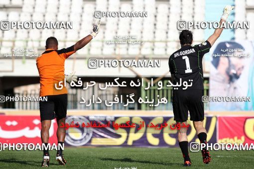 842960, Kerman, [*parameter:4*], لیگ برتر فوتبال ایران، Persian Gulf Cup، Week 13، First Leg، Mes Kerman 2 v 1 Persepolis on 2012/10/26 at Shahid Bahonar Stadium