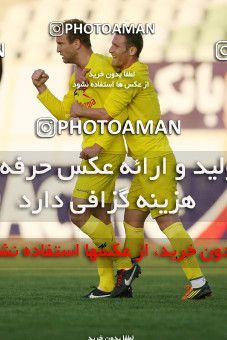 839858, Tehran, [*parameter:4*], لیگ برتر فوتبال ایران، Persian Gulf Cup، Week 14، First Leg، Naft Tehran 3 v 4 Sepahan on 2012/10/30 at Shahid Dastgerdi Stadium
