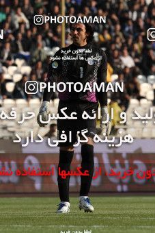 840389, Tehran, [*parameter:4*], لیگ برتر فوتبال ایران، Persian Gulf Cup، Week 21، Second Leg، Esteghlal 2 v 1 Mes Kerman on 2013/01/14 at Azadi Stadium